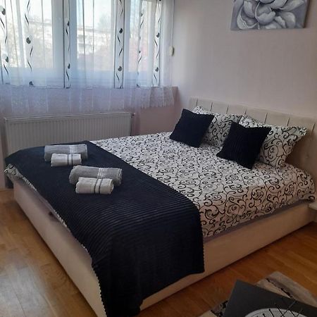 Apartman Aurora Novi Sad Extérieur photo